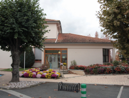 St Cyp- Mairie extérieur (6)