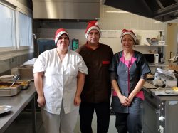 Repas de Noël au restaurant scolaire