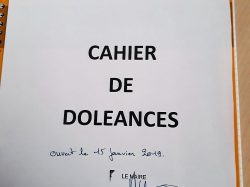 Cahier de doléances ouvert en Mairie de Saint-Cyprien