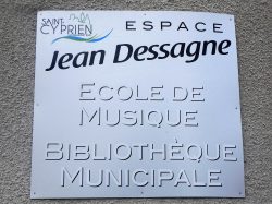 Enseignes batiments (2)
