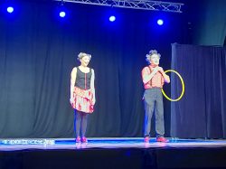 Spectacle 2